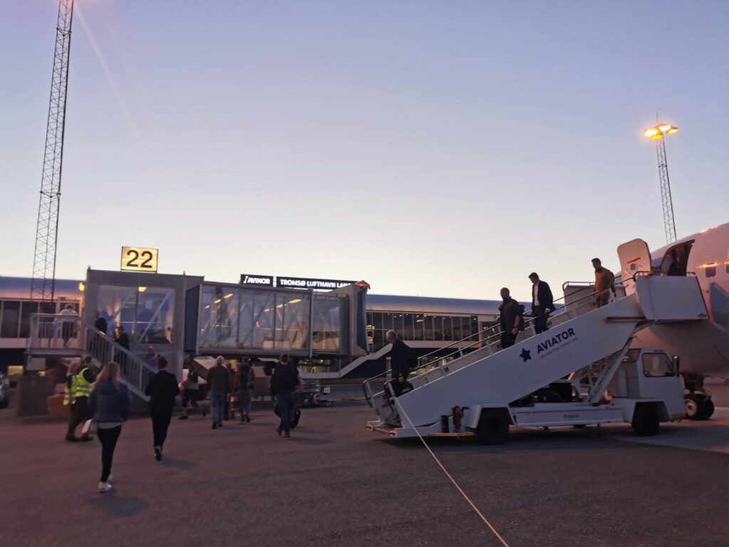 トロムソ空港に到着