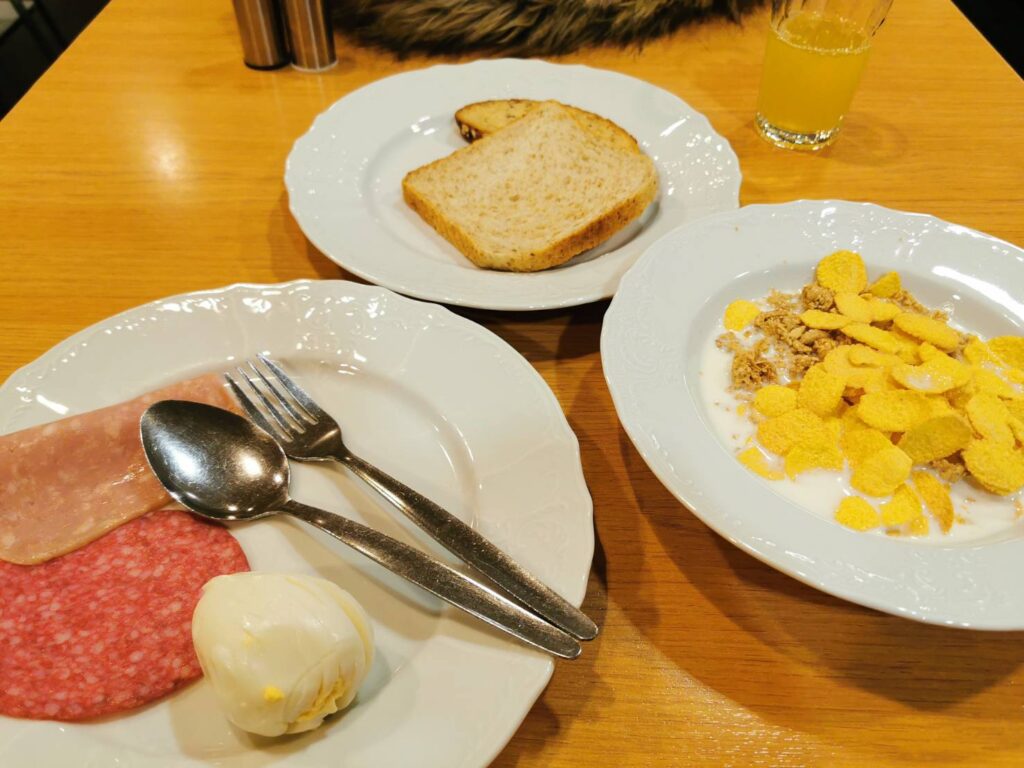 ホテルの朝食