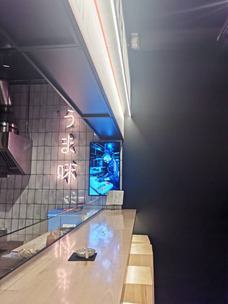 SUSHI-BARうま味