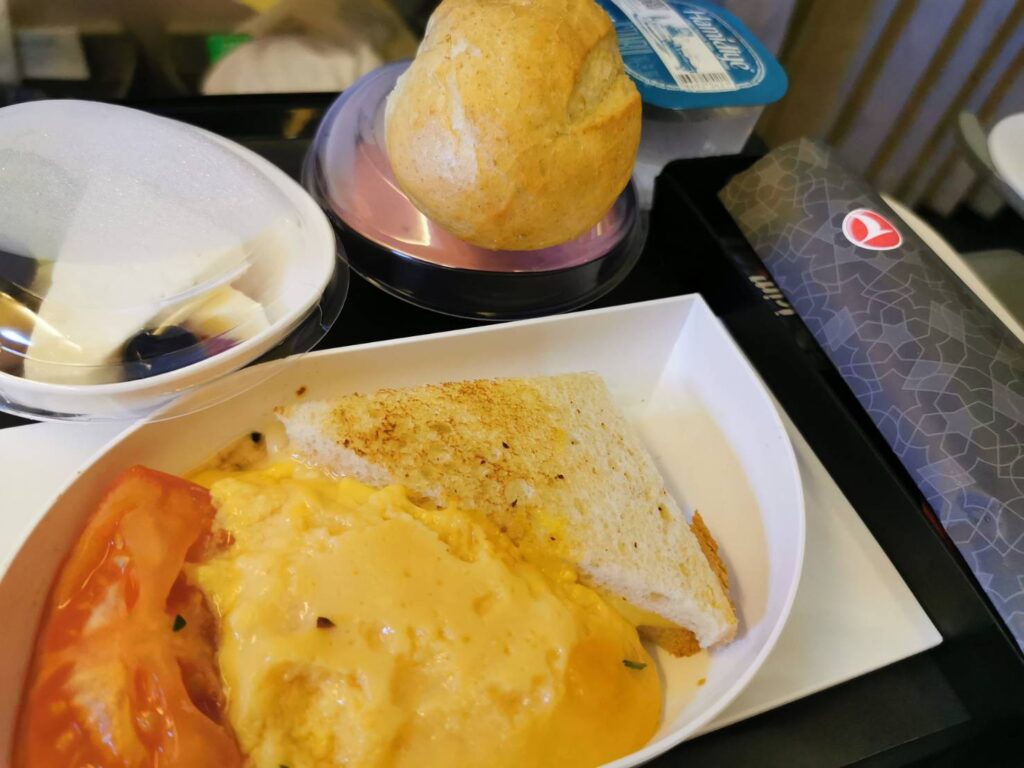 ターキッシュエアラインズの機内食（朝食）