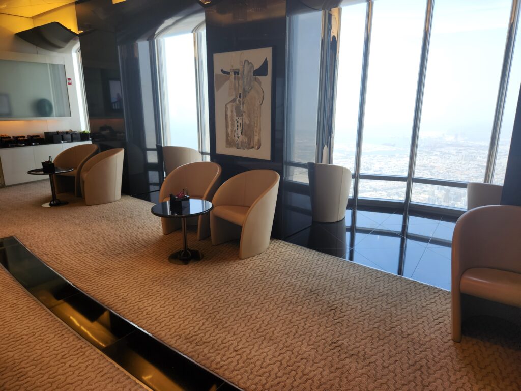 ブルジュハリファ VIPラウンジのソファ 2名掛け